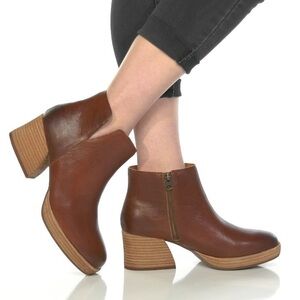 Kork Ease Rubi Brown Leather Side Zip Platform Ankle Booties Size 8.5